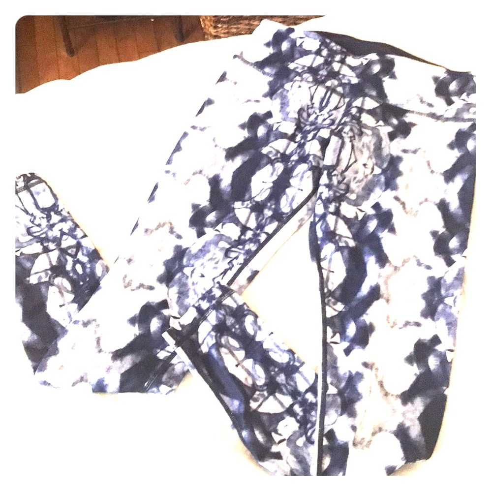 Tie-Dye Lululemon Wunder Under - ankle length